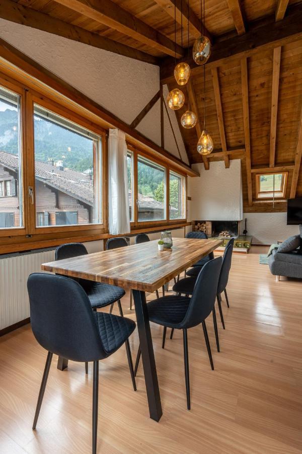 Jungfrau-View Apartment, Terrace & Free Parking ヴィルダースヴィル エクステリア 写真